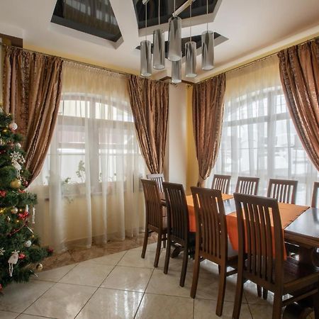 Altair Hotel Bukovel Ngoại thất bức ảnh