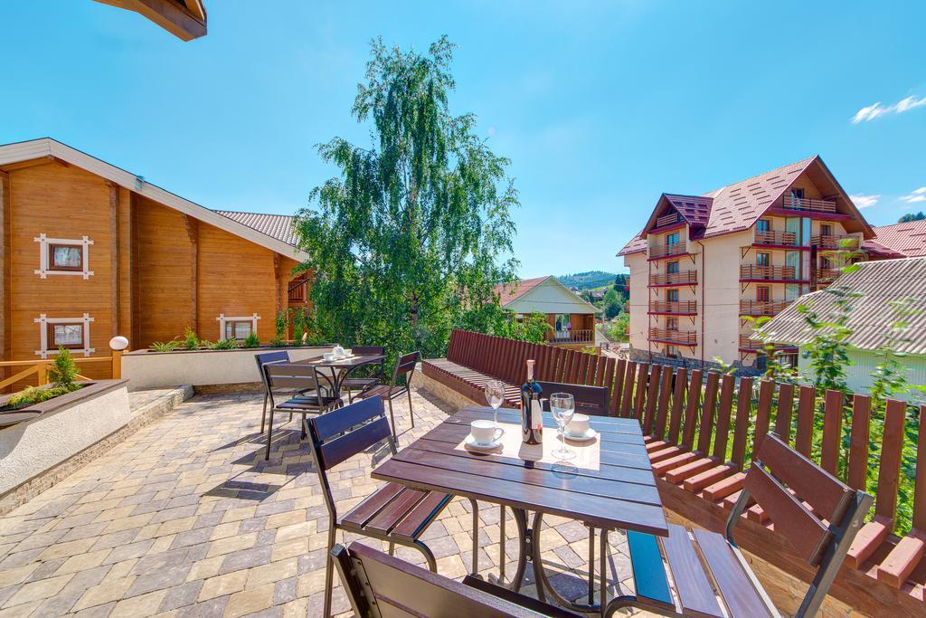 Altair Hotel Bukovel Ngoại thất bức ảnh